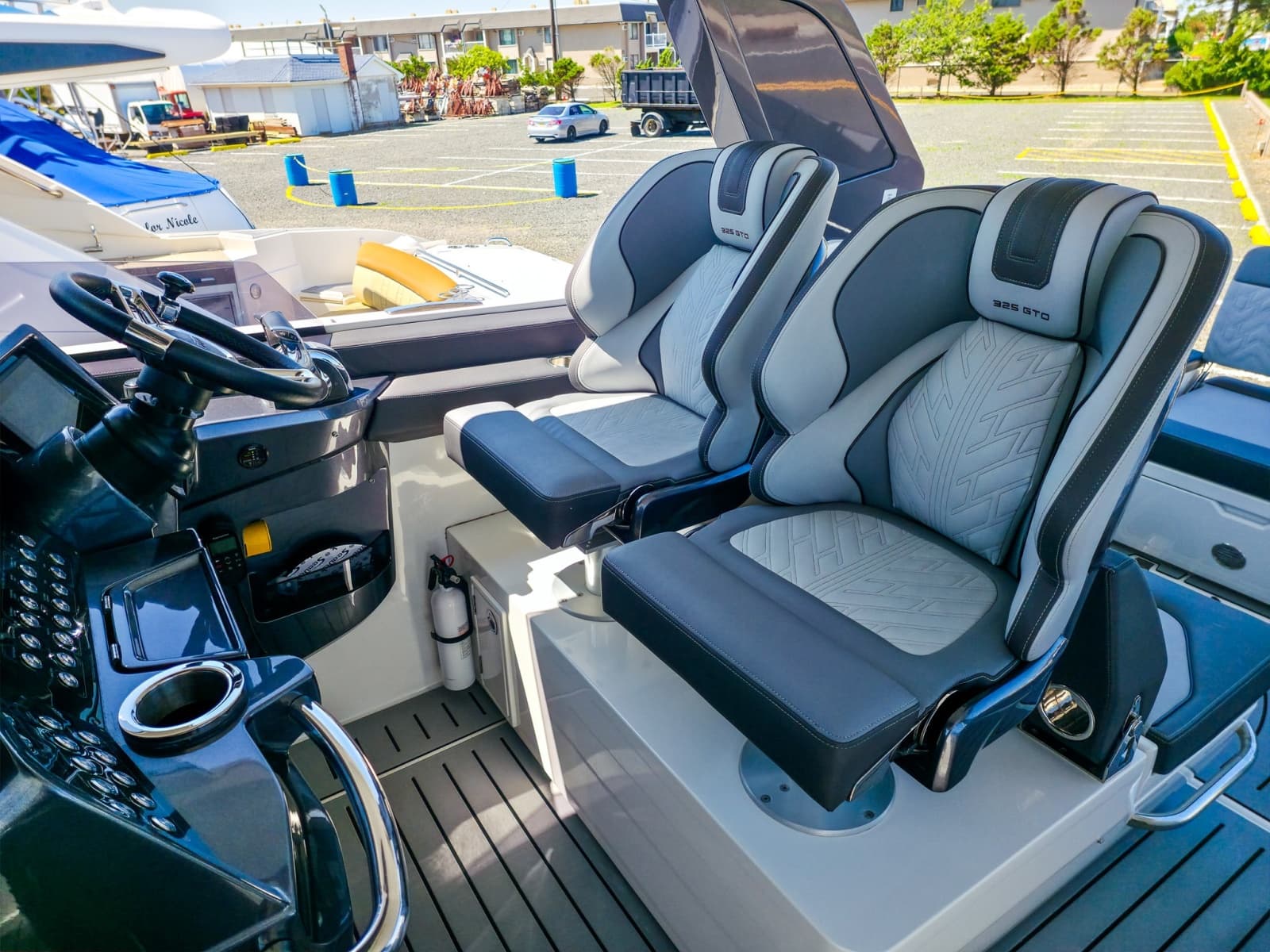 2022 Galeon 325 GTO - Photo 24