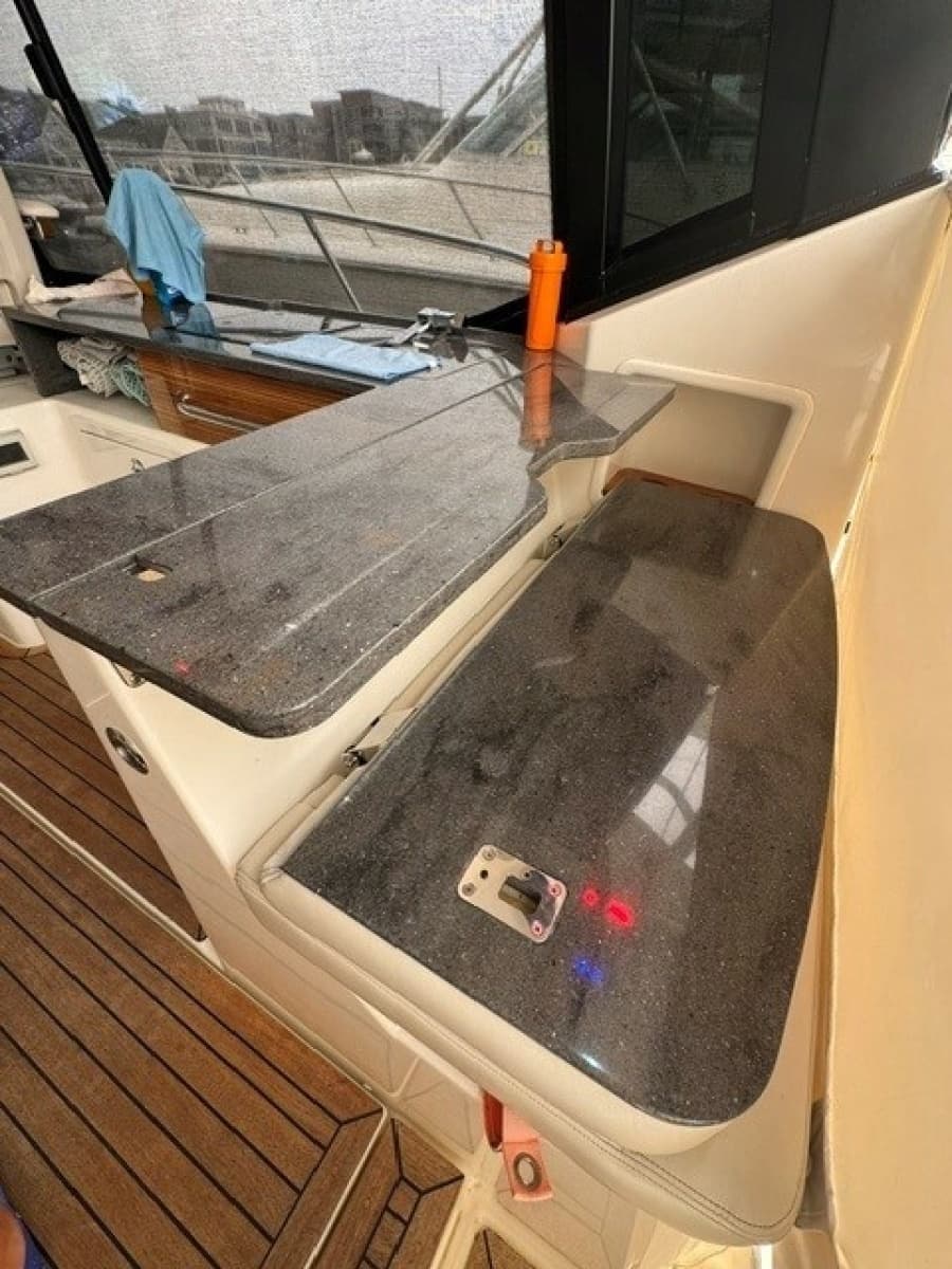 2021 Boston Whaler 405 Conques - Photo 14