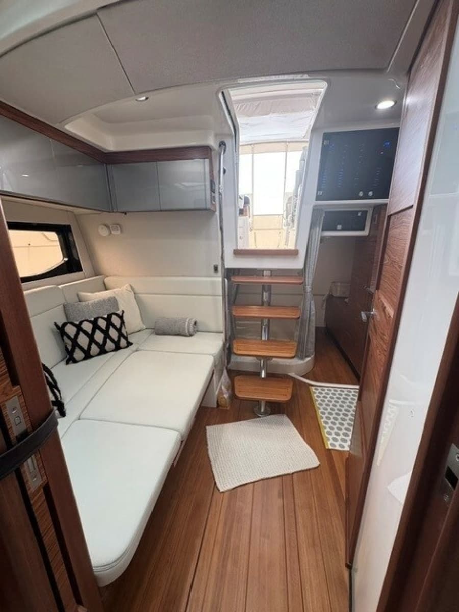 2021 Boston Whaler 405 Conques - Photo 34