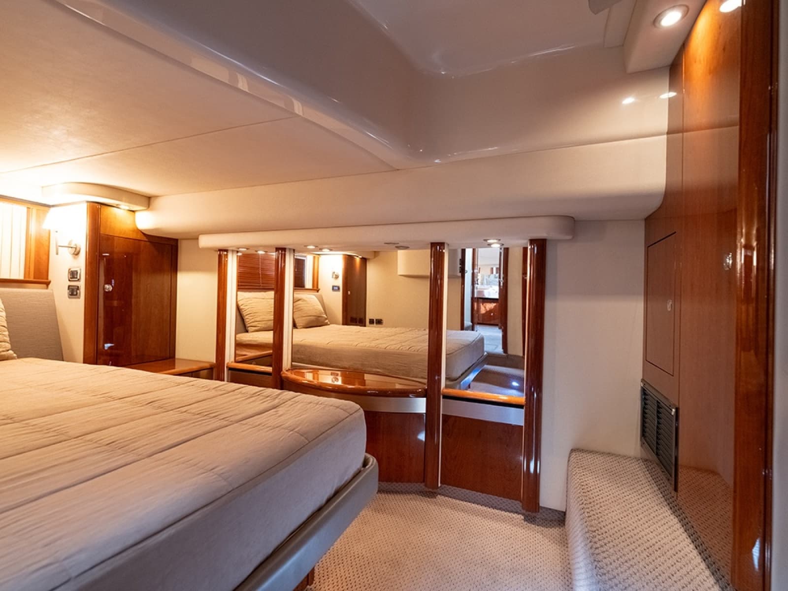 2010 Sea Ray 580 Sedan Bridge - Photo 36