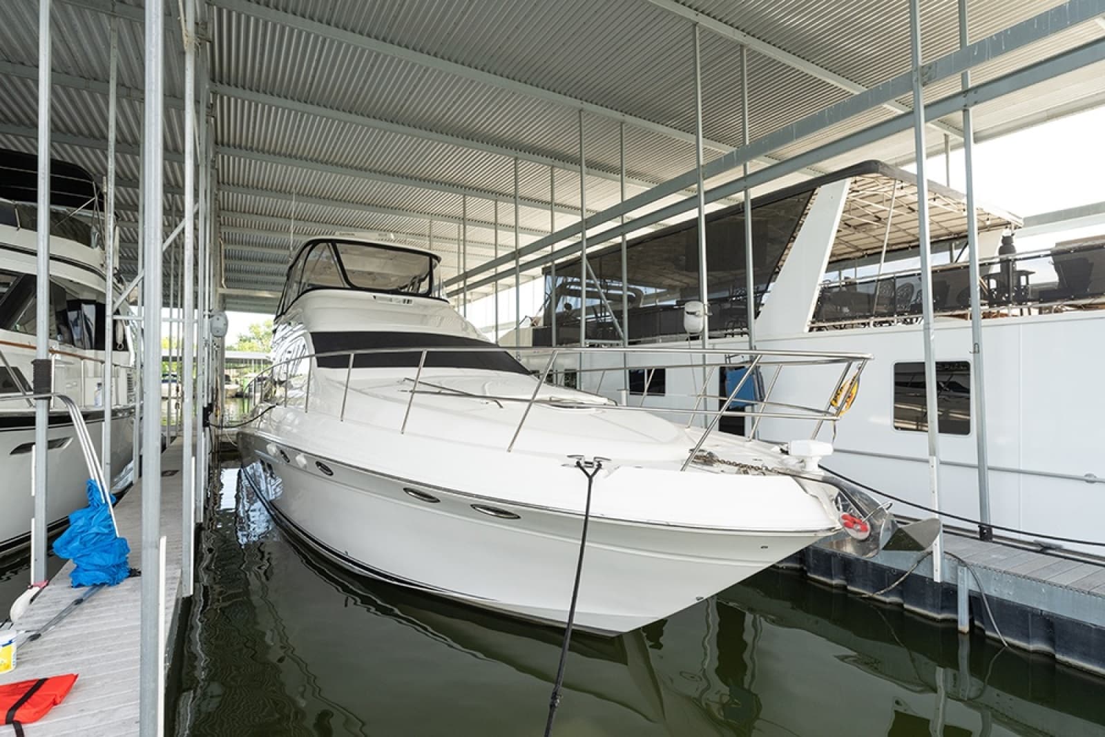 2010 Sea Ray 580 Sedan Bridge - Photo 68