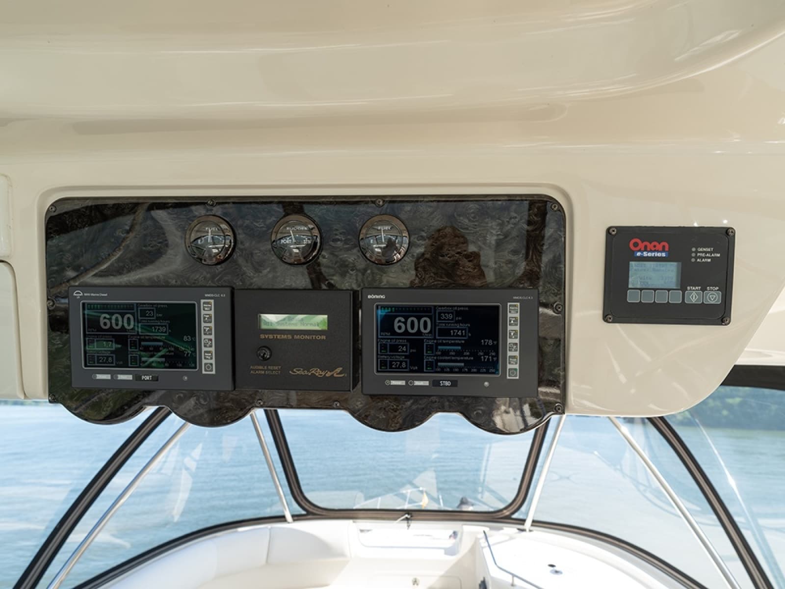 2010 Sea Ray 580 Sedan Bridge - Photo 65