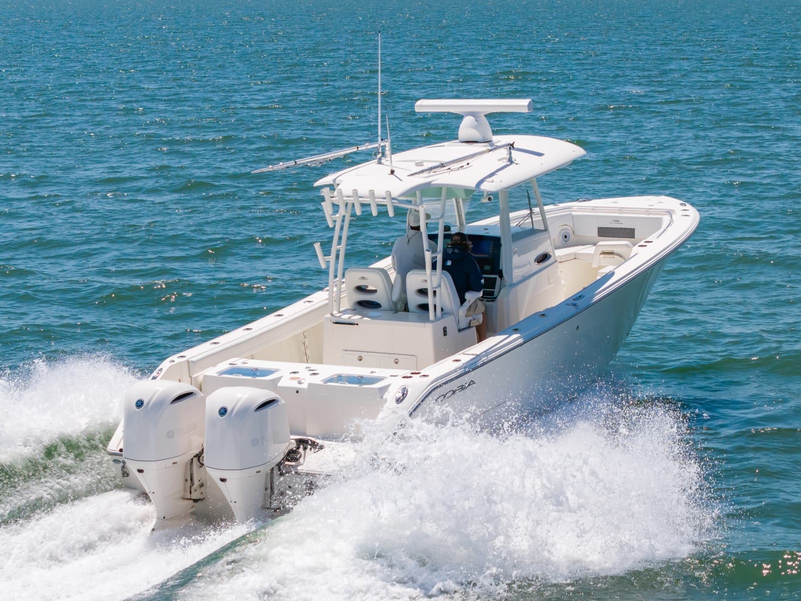 2020 Cobia 320 Center Console - Photo 4