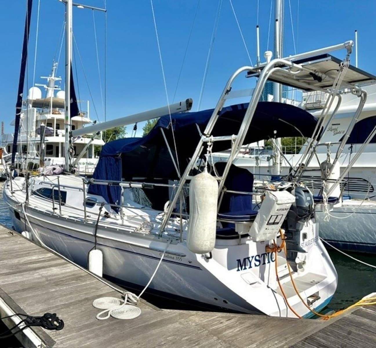 2022 Catalina 355 - Photo 1