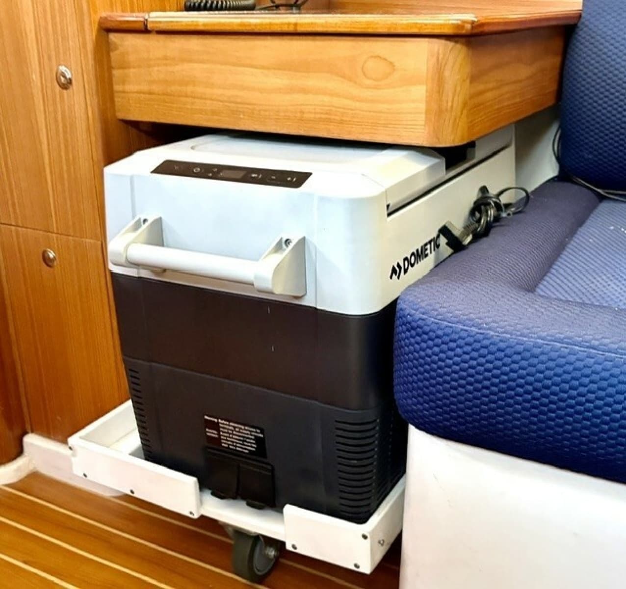2022 Catalina 355 - Photo 27