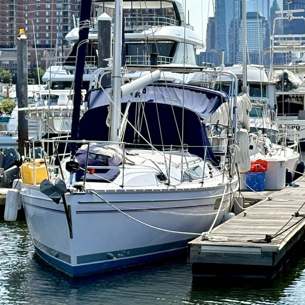 2022 Catalina 355 - Photo 3