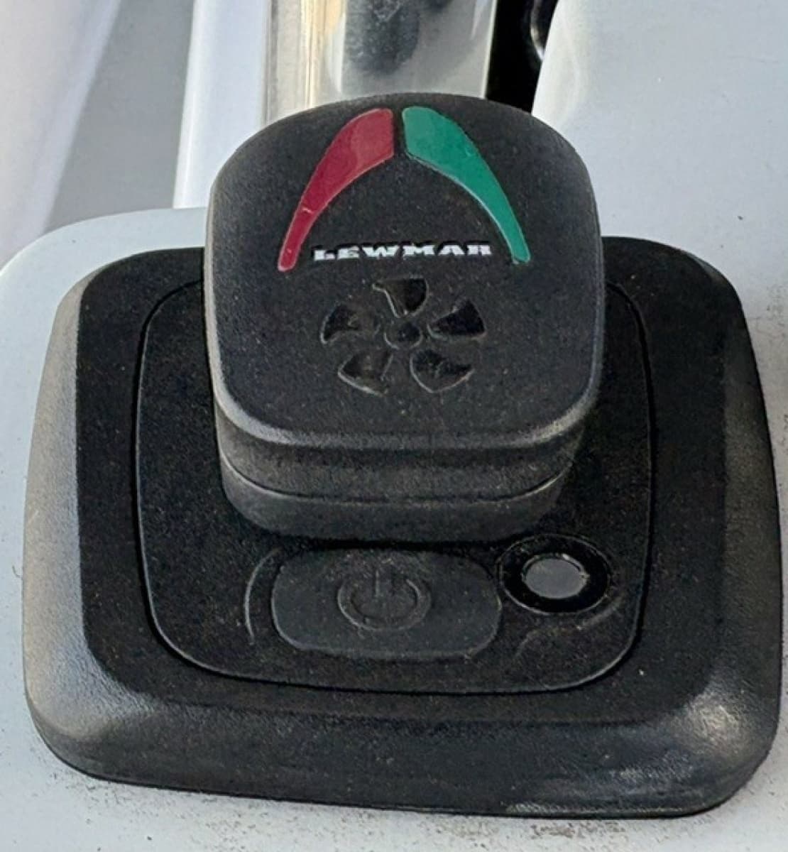 2022 Catalina 355 - Photo 14