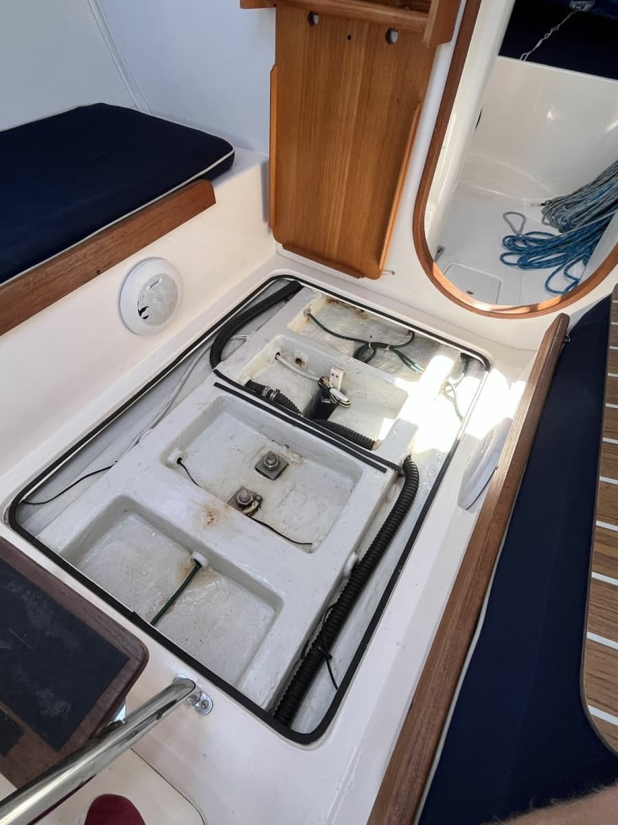 2006 J Boats J/100 - Photo 23