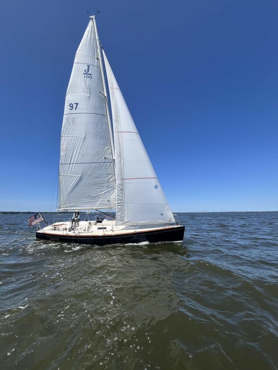 2006 J Boats J/100 - Photo 2