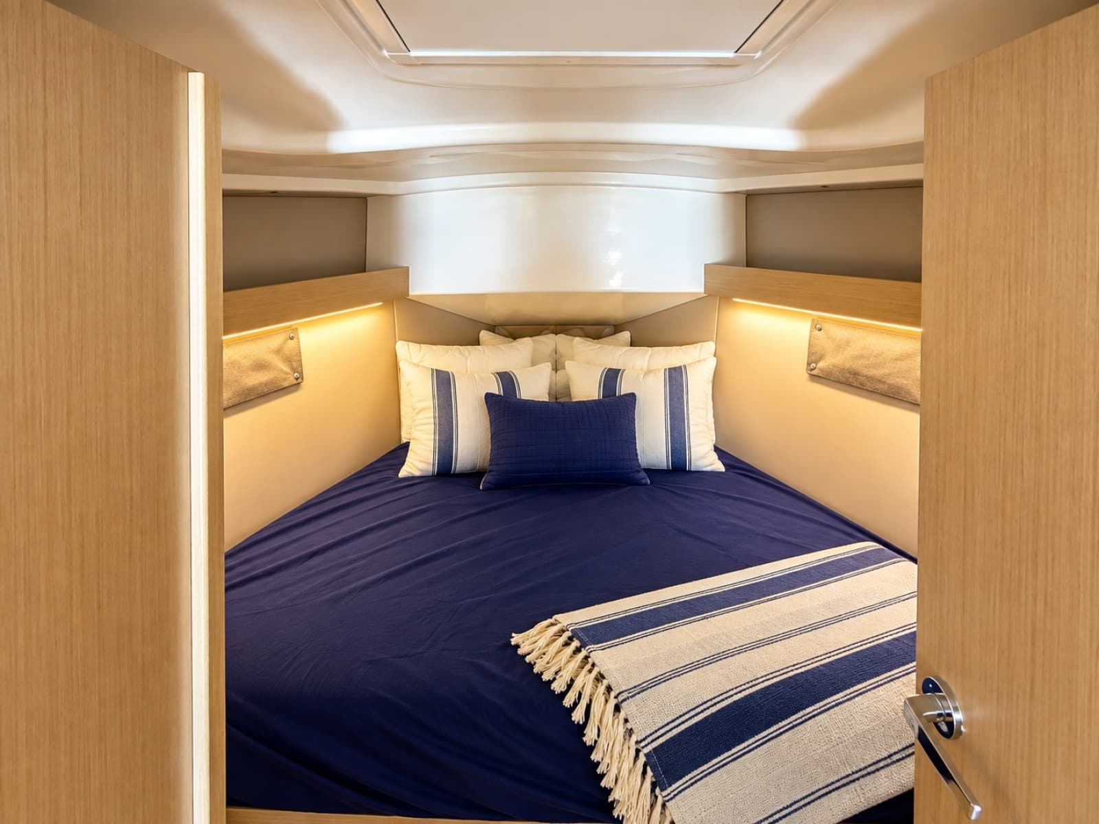 2024 Beneteau 34.1 - Photo 26