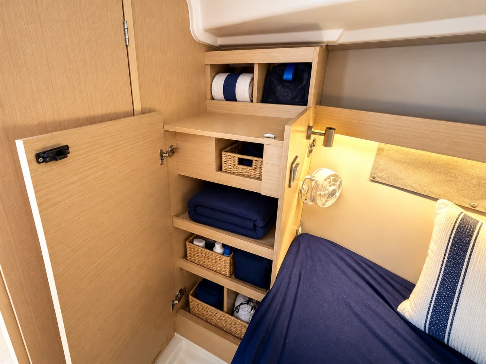 2024 Beneteau 34.1 - Photo 27