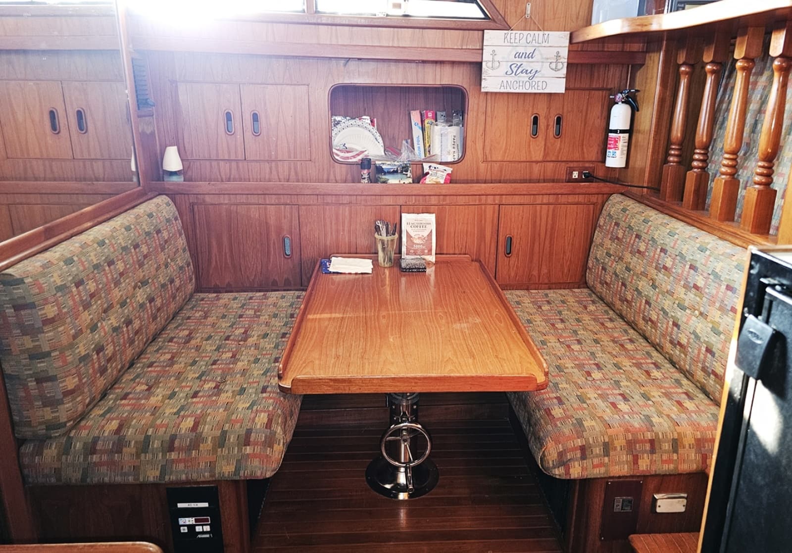 1988 President 37 Aft Cabin - Photo 12