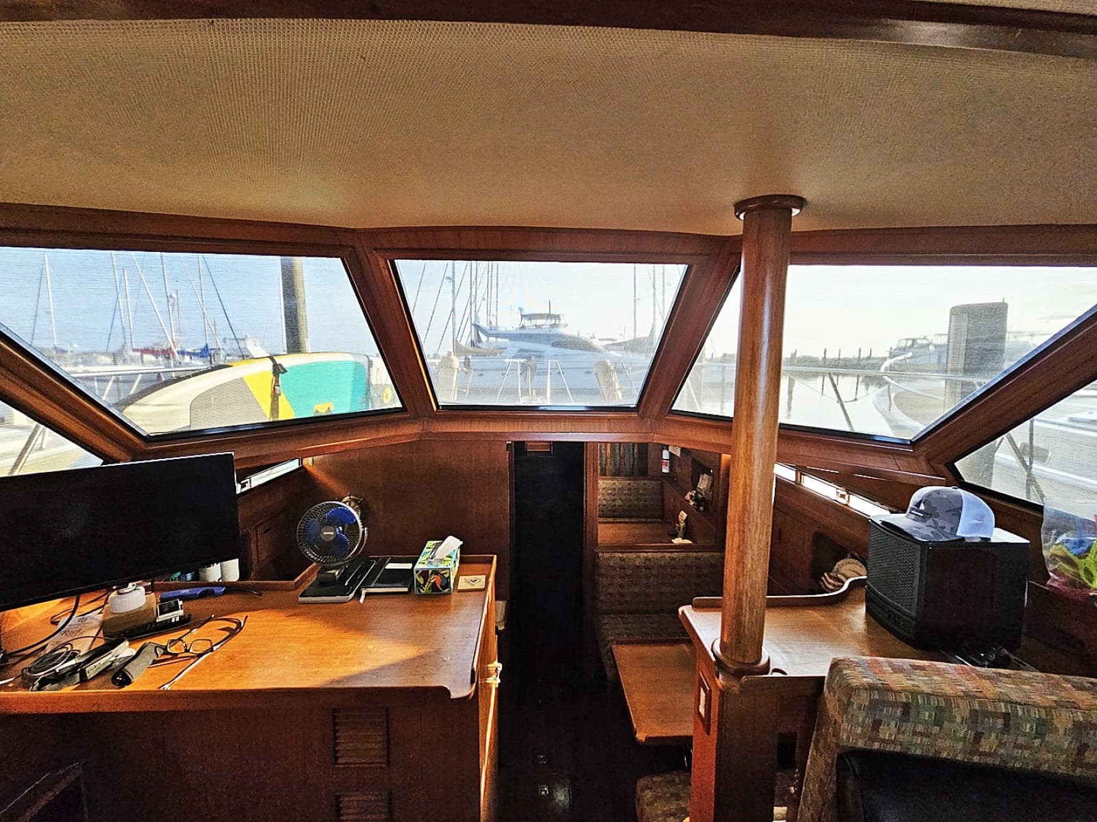 1988 President 37 Aft Cabin - Photo 5