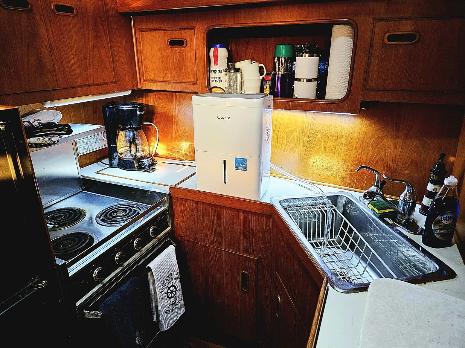 1988 President 37 Aft Cabin - Photo 15
