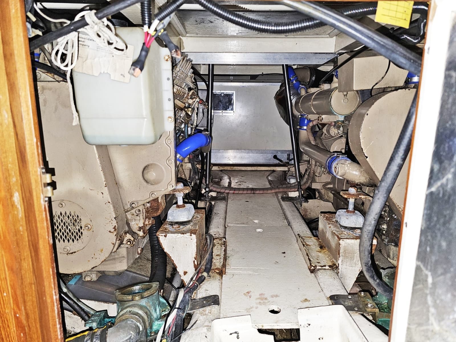 1988 President 37 Aft Cabin - Photo 40