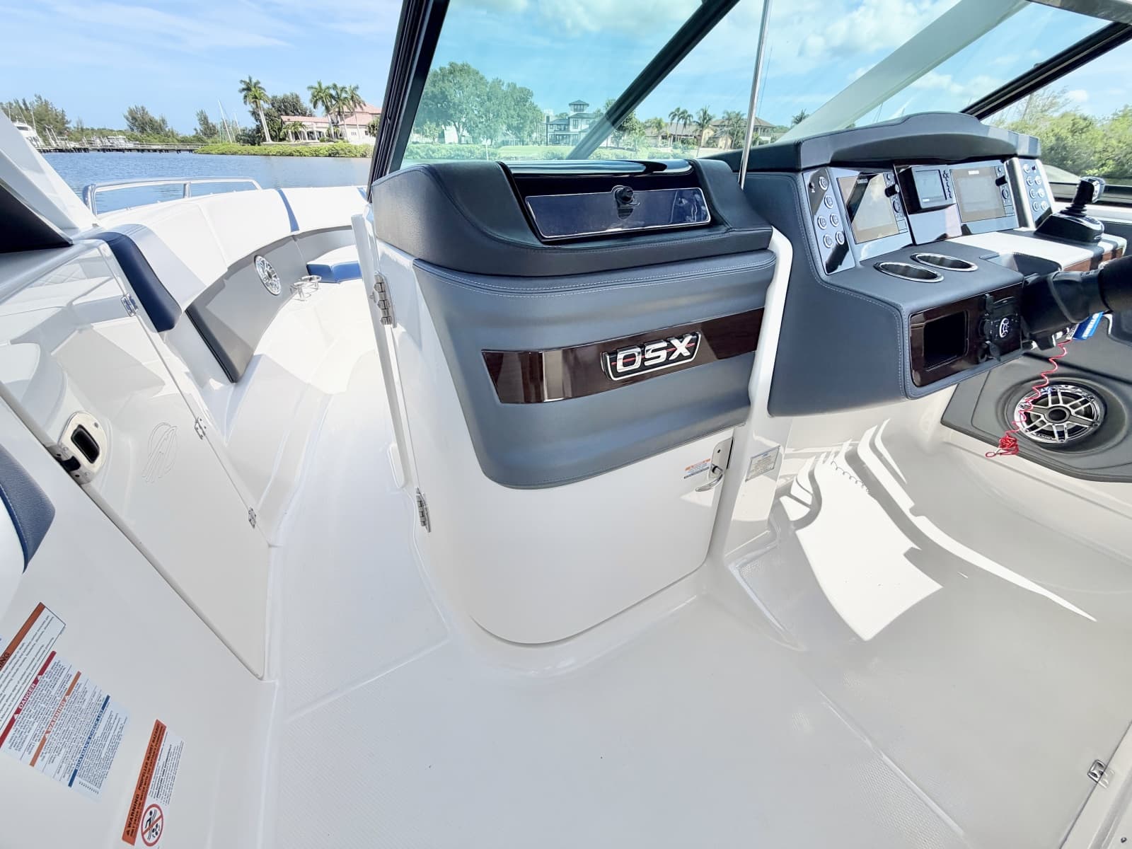 2021 Chaparral  - Photo 25