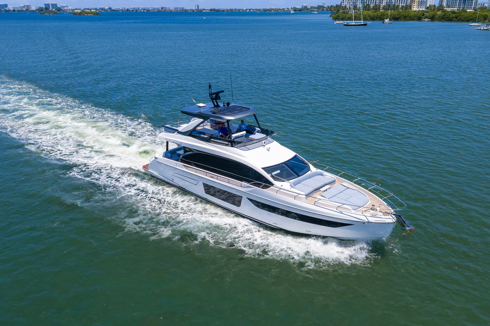 2025 Azimut 68 FLY - Photo 31
