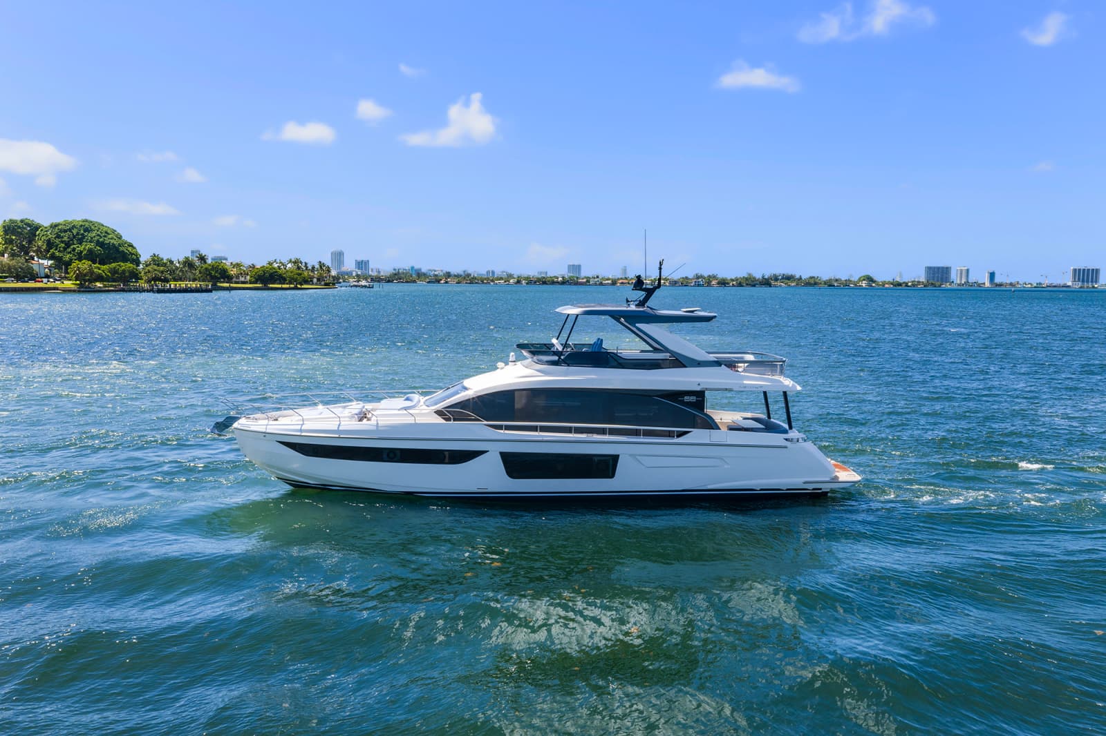 2025 Azimut 68 FLY - Photo 13