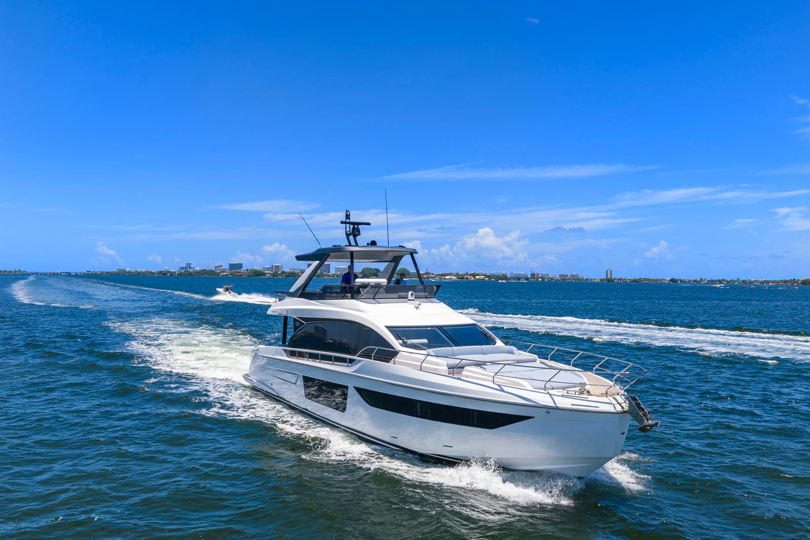 2025 Azimut 68 FLY - Photo 33