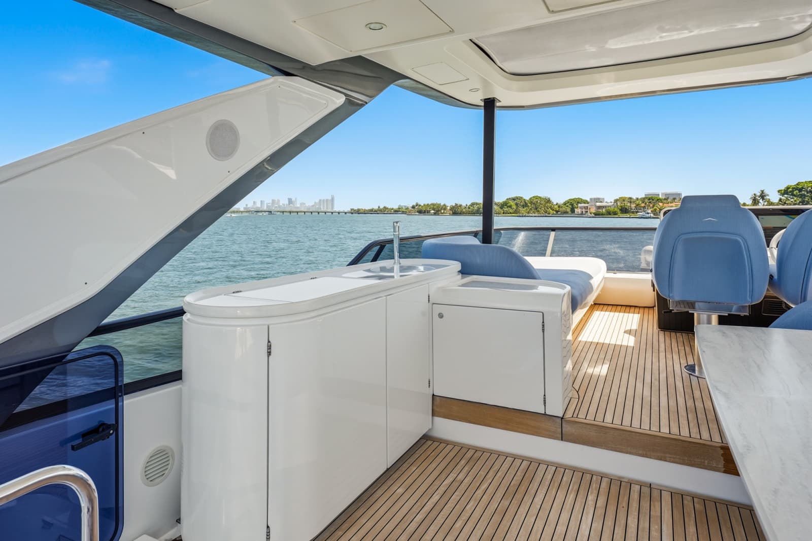2025 Azimut 68 FLY - Photo 79