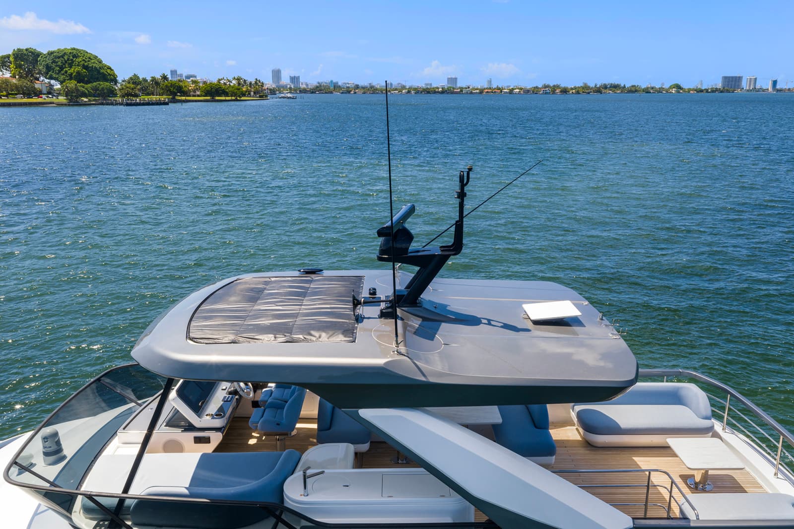 2025 Azimut 68 FLY - Photo 85