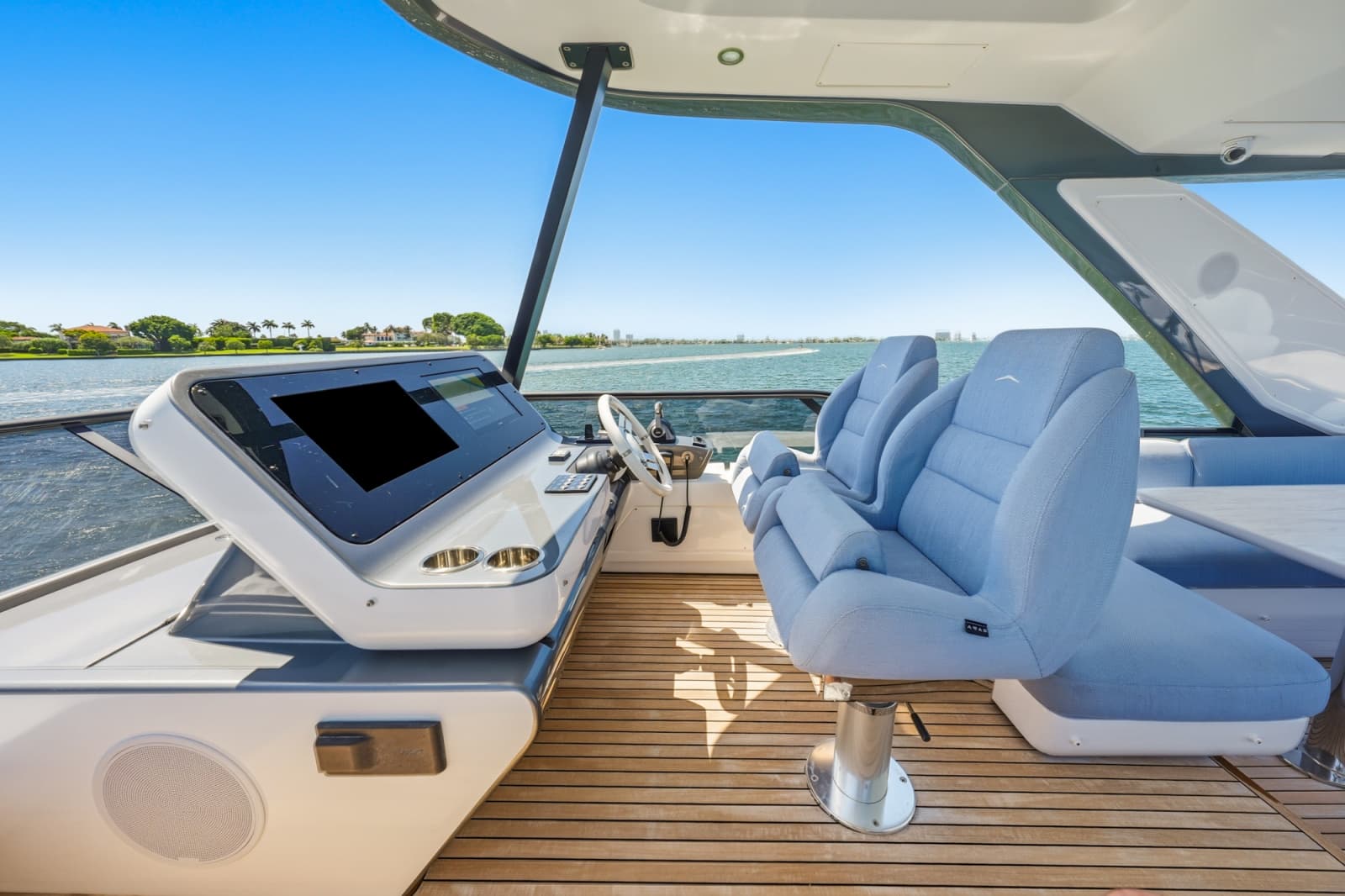 2025 Azimut 68 FLY - Photo 71