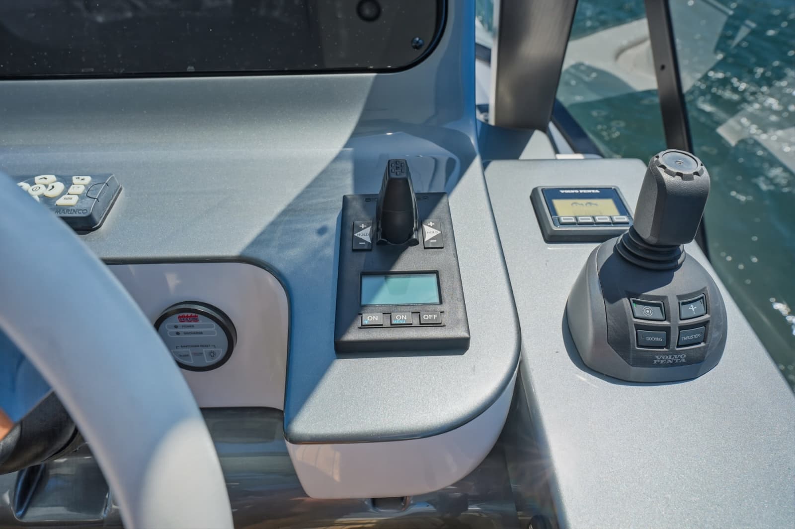 2025 Azimut 68 FLY - Photo 77