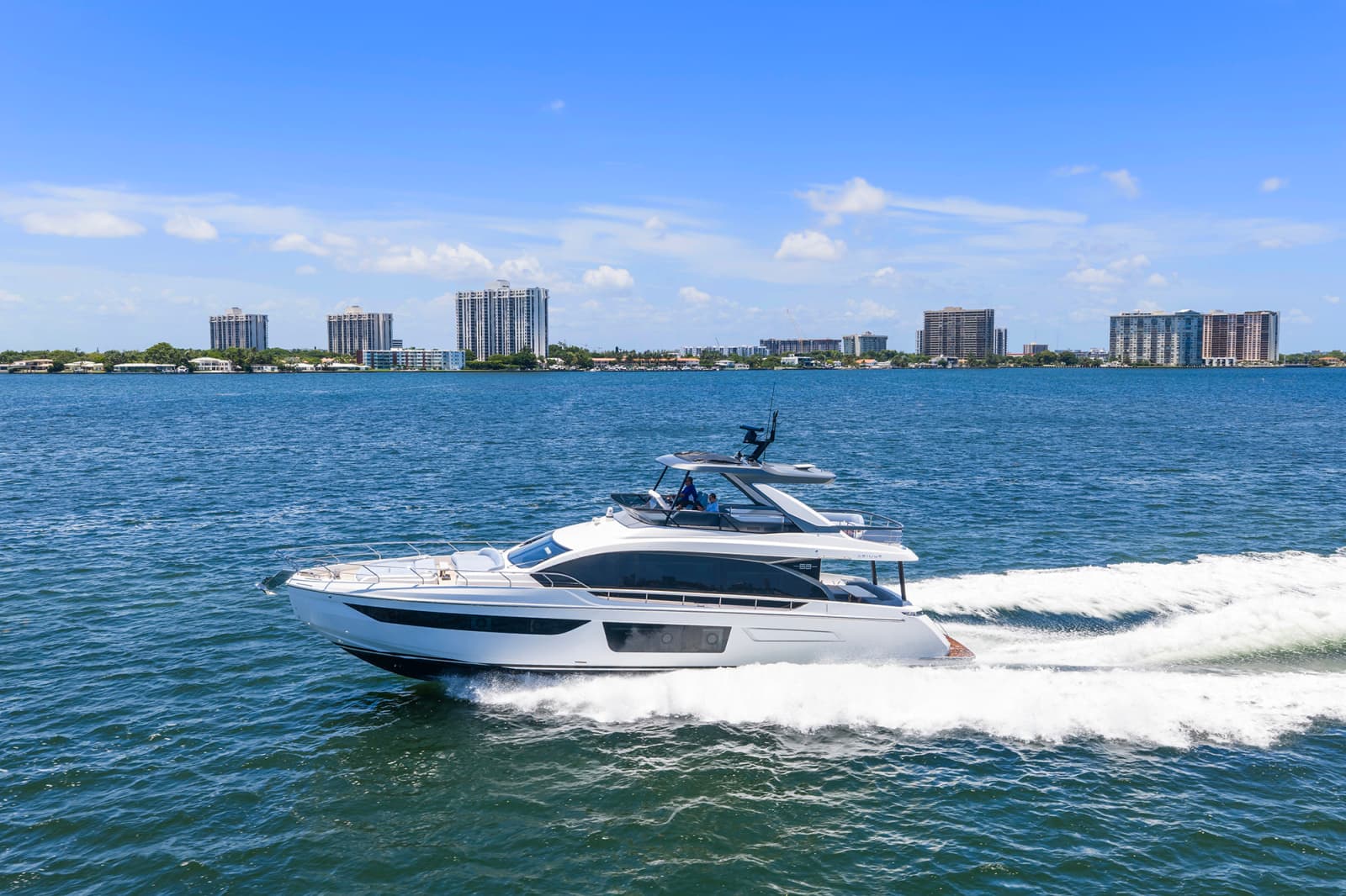 2025 Azimut 68 FLY - Photo 23