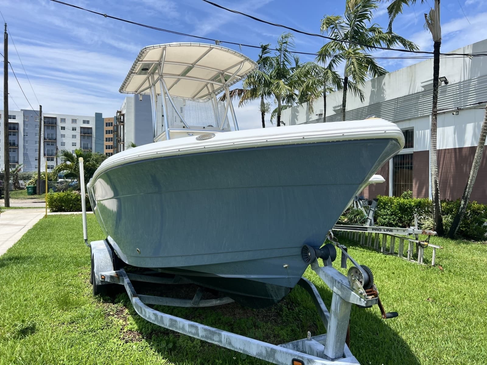 2019 Cobia Sport Fisherman - Photo 2