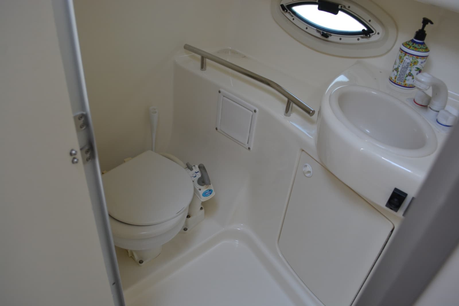 2004 Bayliner 305 - Photo 27