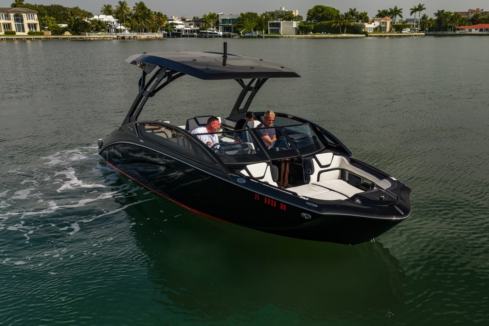 2025 Yamaha Boats 275SD - Photo 2