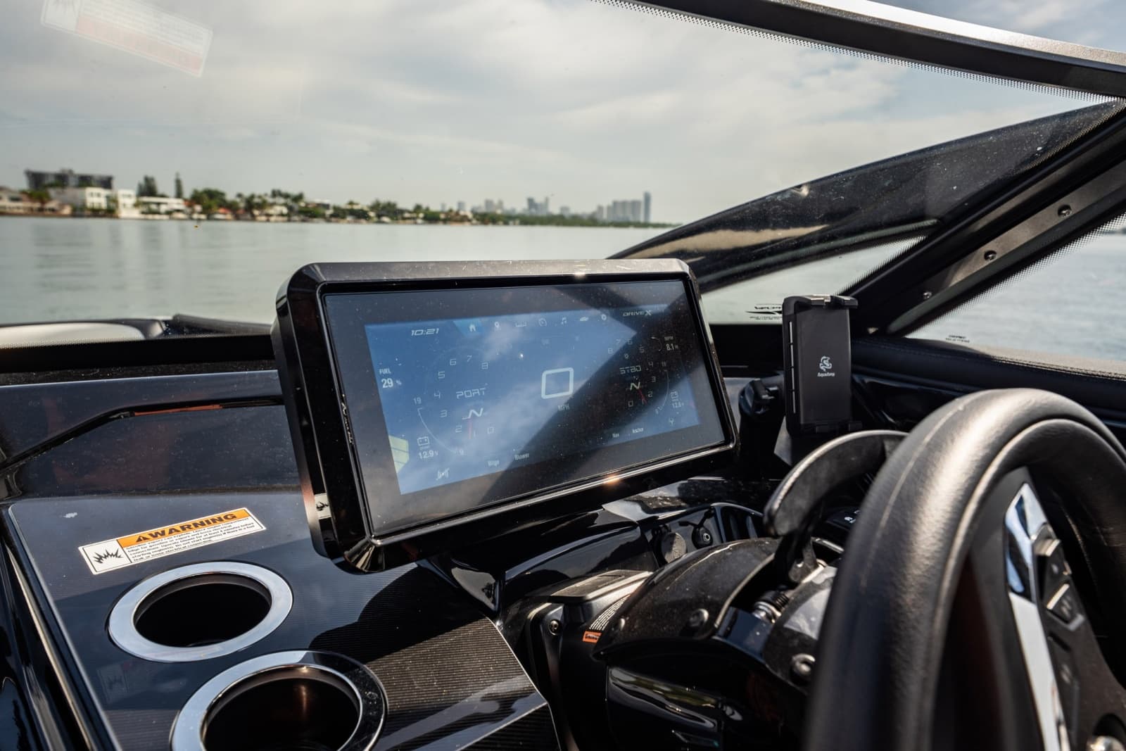 2025 Yamaha Boats 275SD - Photo 20