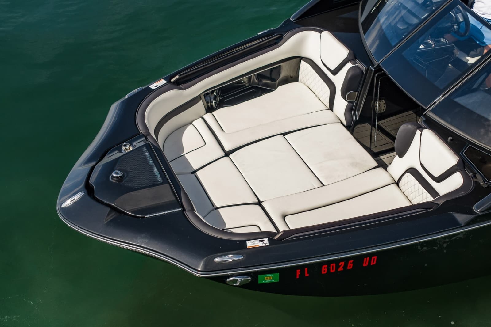 2025 Yamaha Boats 275SD - Photo 14