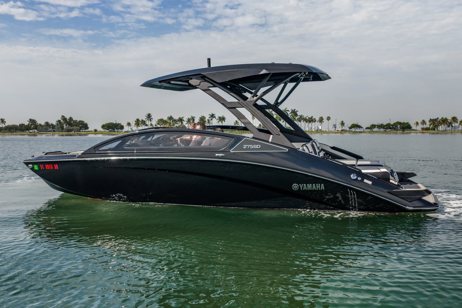 2025 Yamaha Boats 275SD - Photo 1
