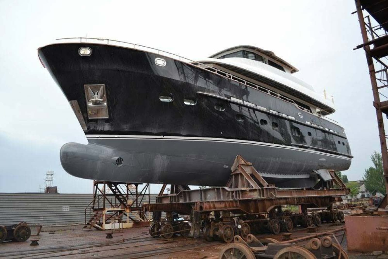 2014 Fifth Ocean Yachts Displacement Explorer - Photo 9