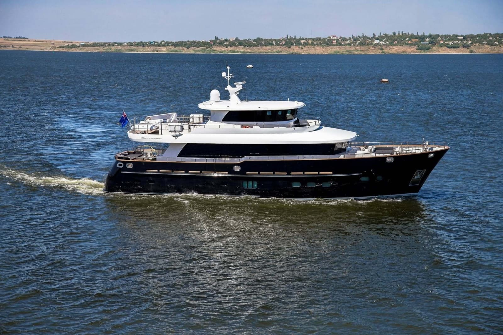 2014 Fifth Ocean Yachts Displacement Explorer - Photo 1
