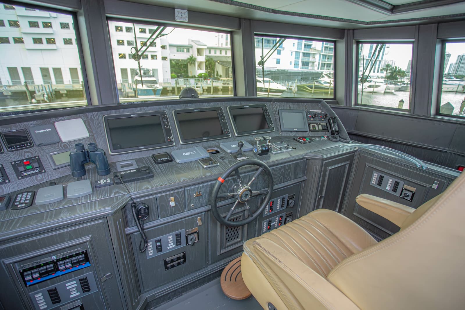2014 Fifth Ocean Yachts Displacement Explorer - Photo 48