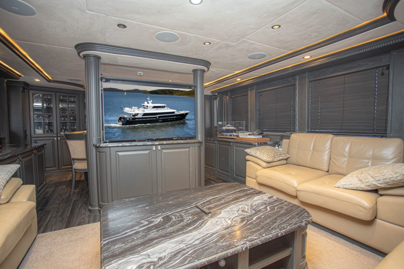2014 Fifth Ocean Yachts Displacement Explorer - Photo 20