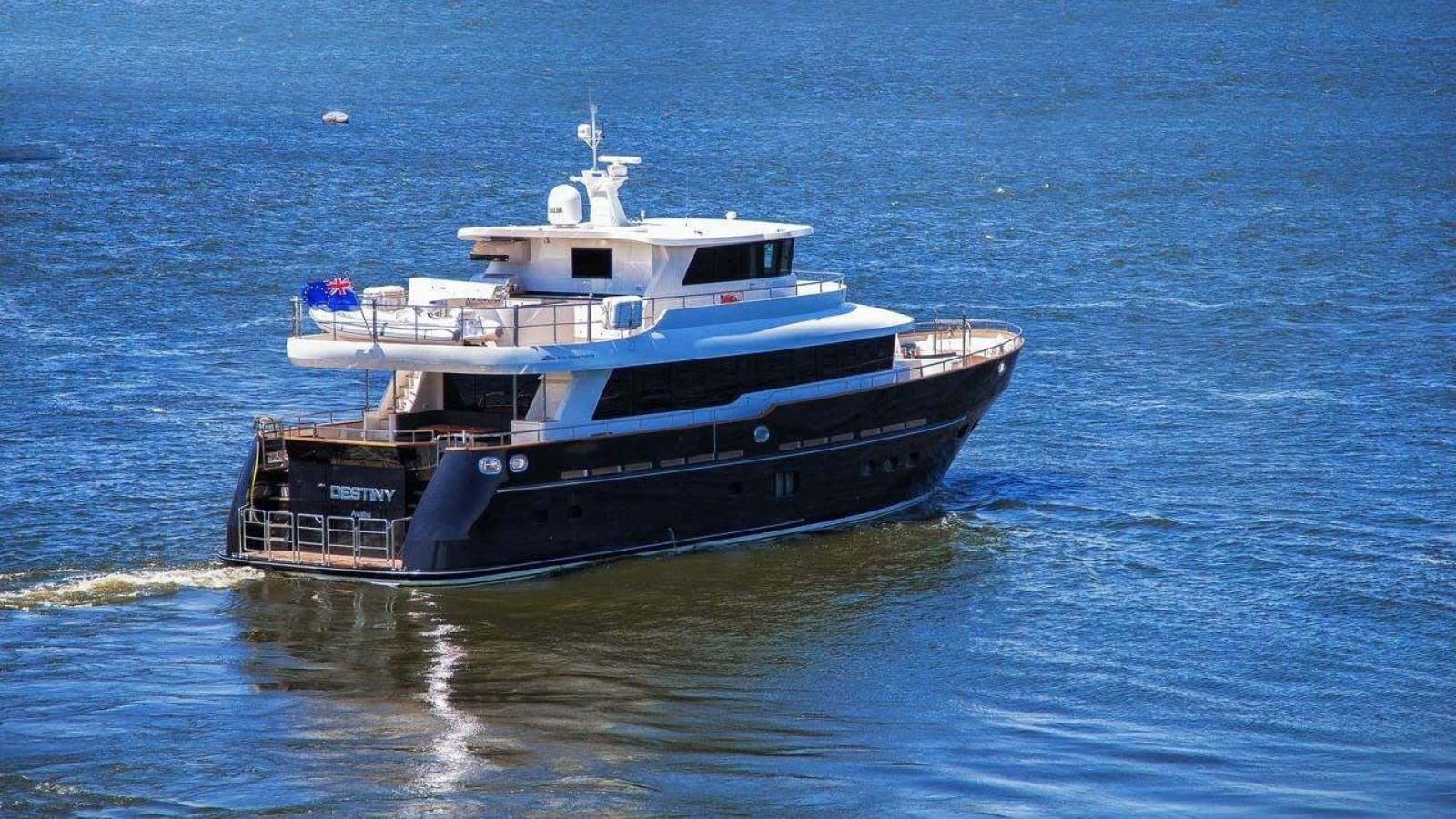 2014 Fifth Ocean Yachts Displacement Explorer - Photo 7