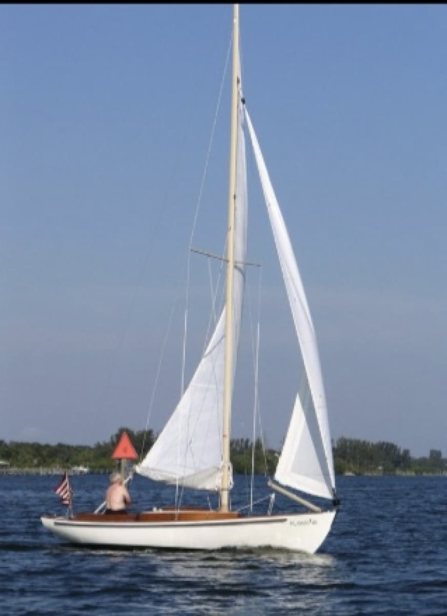 2003 Herreshoff Alerion 26 - Photo 2