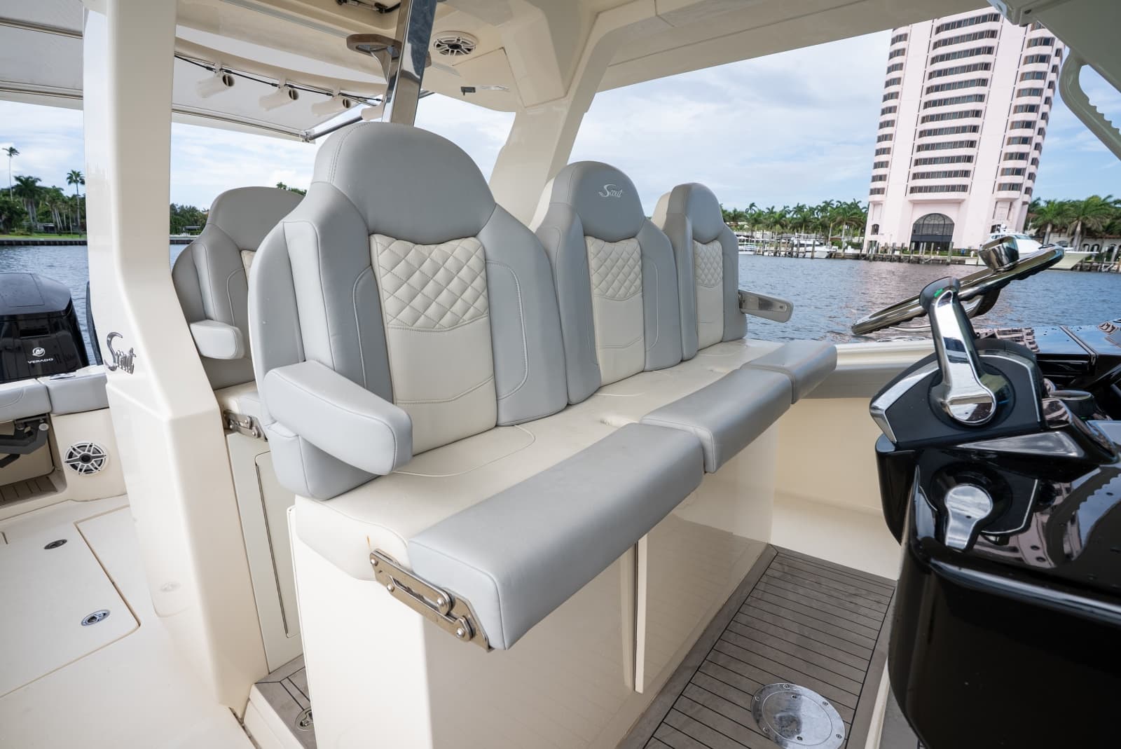 2022 Scout 425 LXF - Photo 29