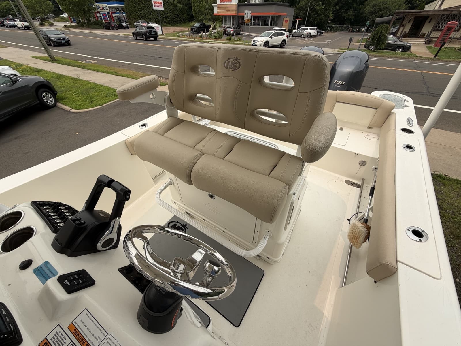 2018 NauticStar 2602 Legacy - Photo 10