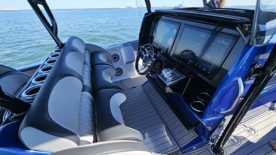 2024 Nor-Tech 390 Sport Center Console - Photo 24
