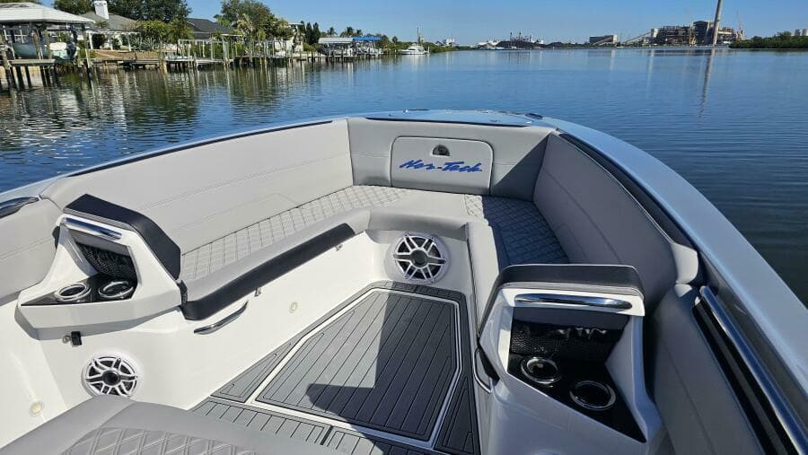 2024 Nor-Tech 390 Sport Center Console - Photo 39