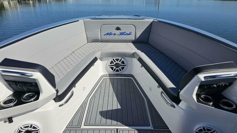 2024 Nor-Tech 390 Sport Center Console - Photo 43