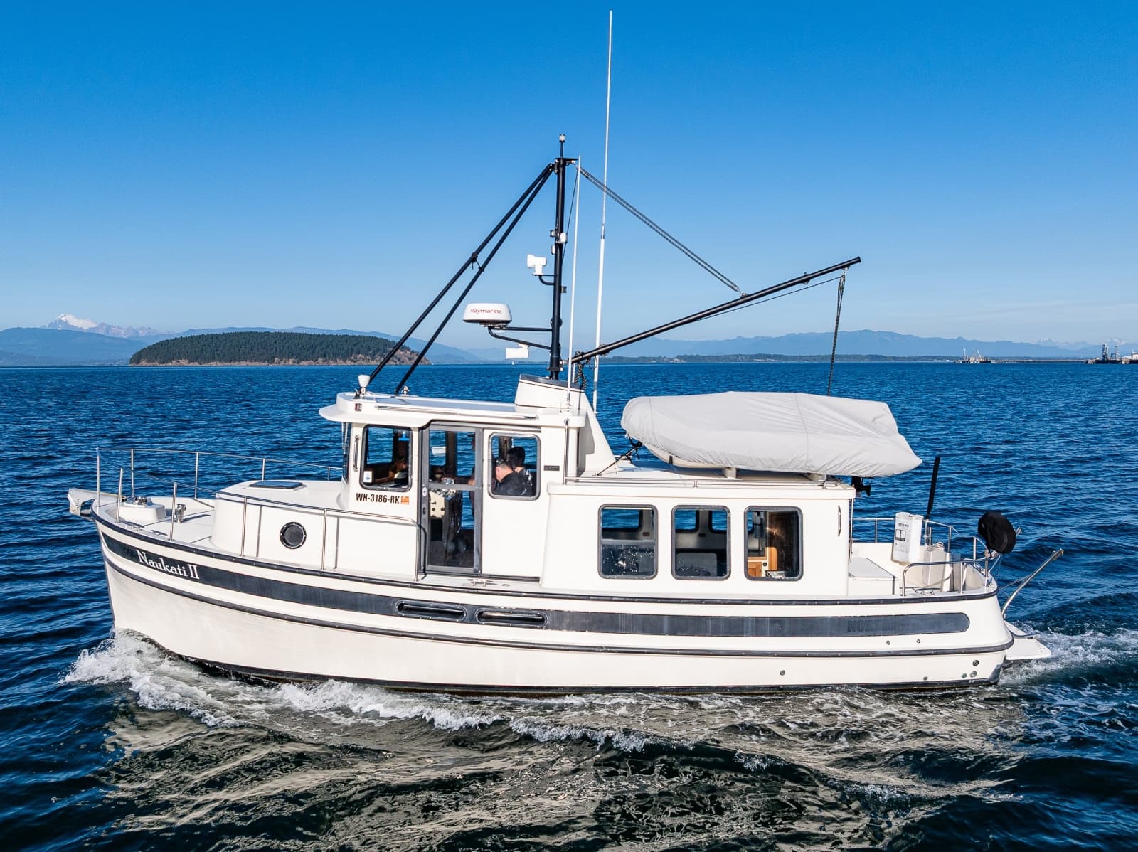 2000 Nordic Tugs  - Photo 4