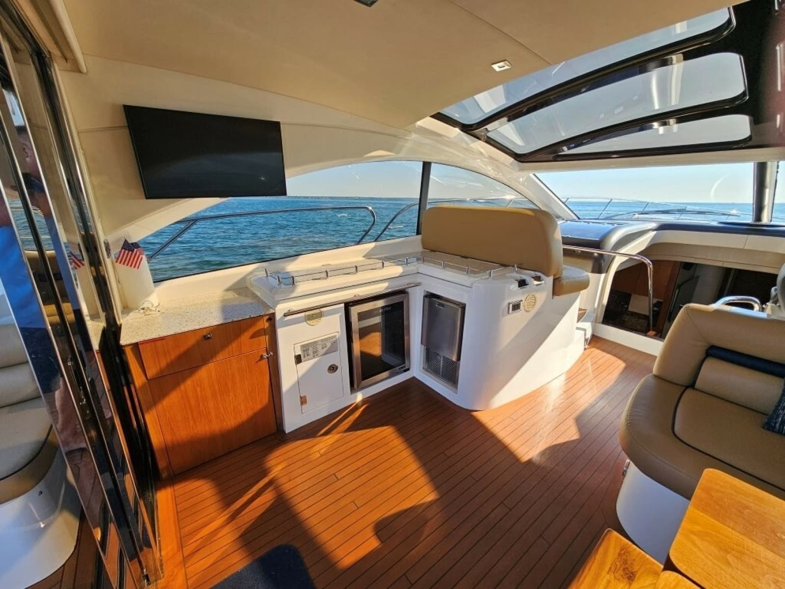 2014 Sunseeker 60 Predator - Photo 26