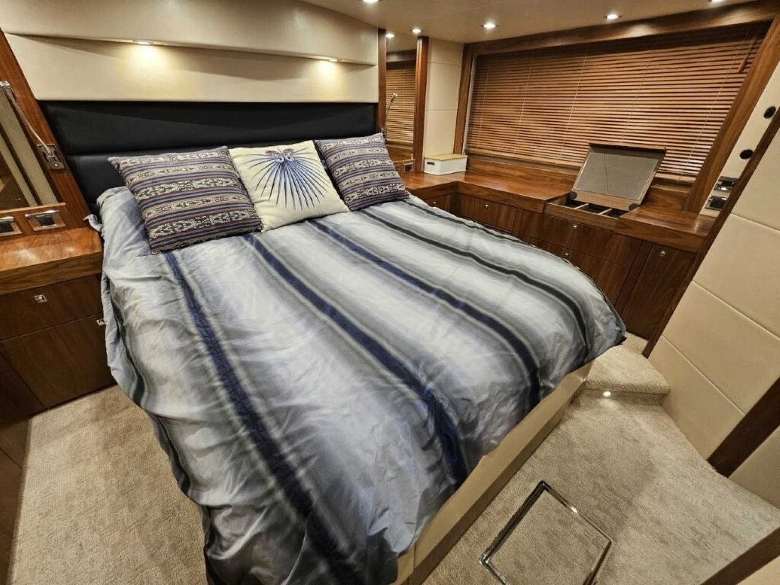 2014 Sunseeker 60 Predator - Photo 46