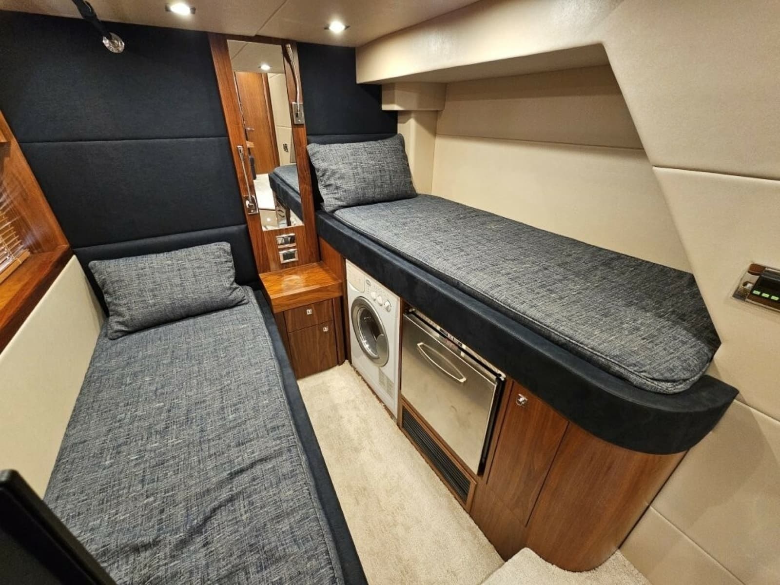2014 Sunseeker 60 Predator - Photo 41
