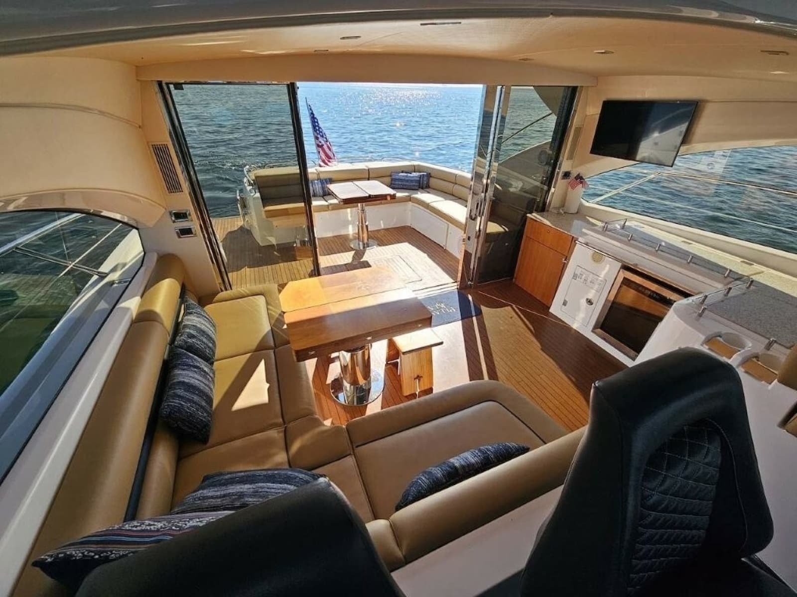 2014 Sunseeker 60 Predator - Photo 24